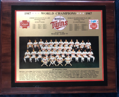 1987 Minnesota Twins World Series Championship Team Plaque Schmidt Beer 15 x 12"
