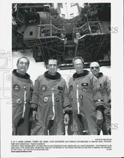 2000 Press Photo Actors Jones Eastwood Sutherland Garner in "Space Cowboys"