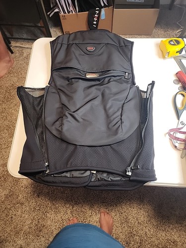 Tumi S/M Waterproof Sports Vest - Picture 11 of 12