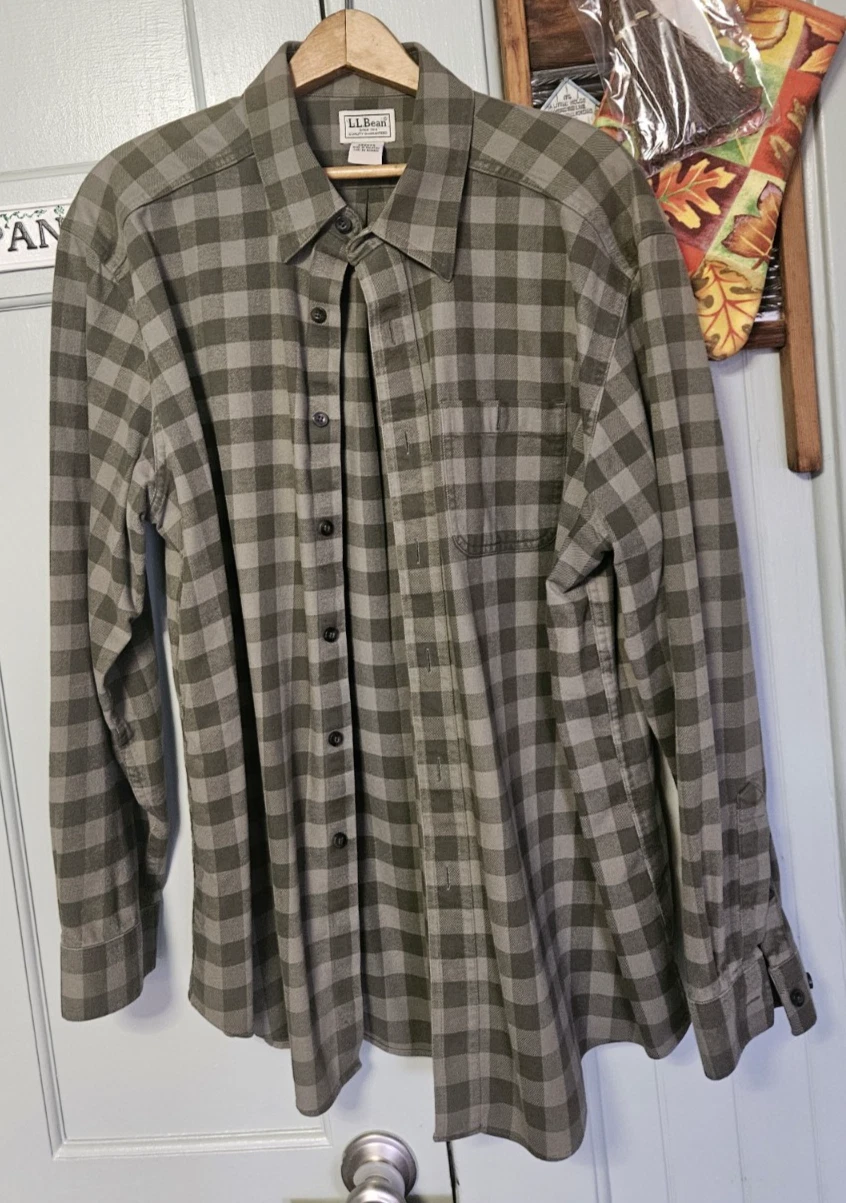 L.L. Bean Men's L Traditional Plaid Flannel Button Down Shirt Greens Checkered