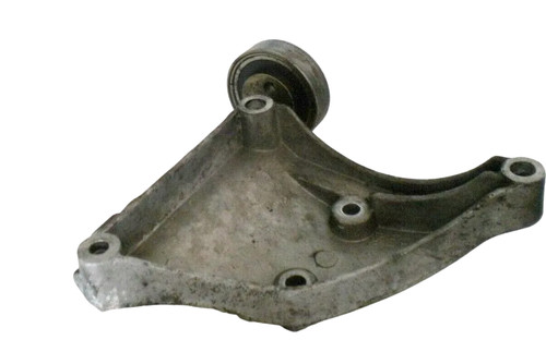 Audi A4 8E Halter Konsole für Klimakompressor Träger 059260885F