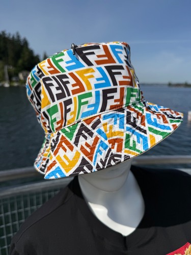 Fendi Unisex Reversable Bucket Hat