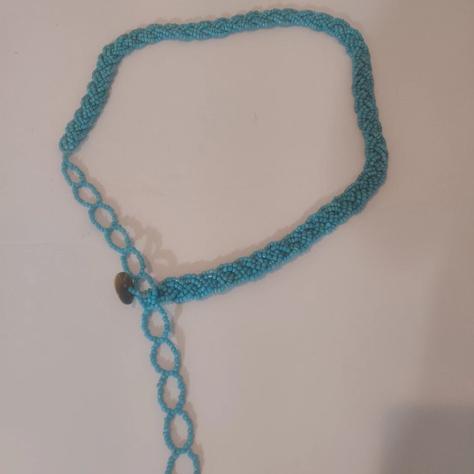 Cinturón Vintage Coleccionable Hecho a Mano Diseño Trenzado Cuentas Azul Claro Hippie Boho Foto 3 de 4