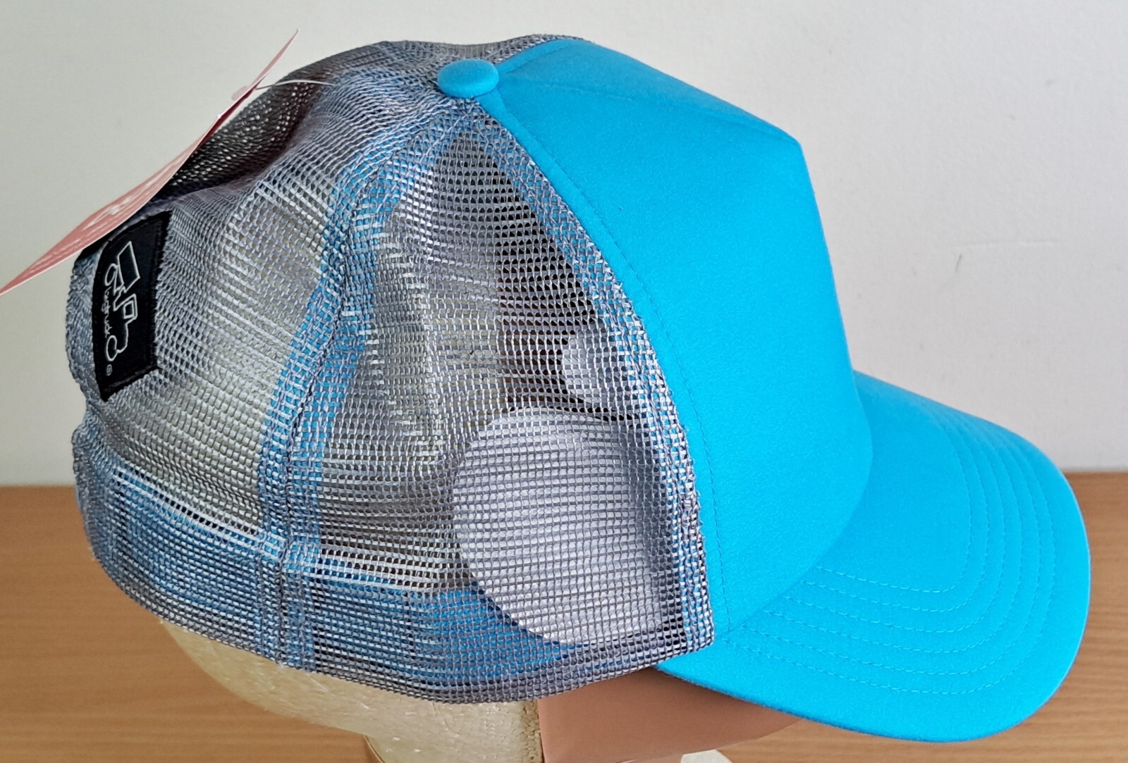 Picture 4 of 6