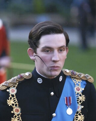 JOSH O'CONNOR SIGNED THE CROWN PHOTO (4)