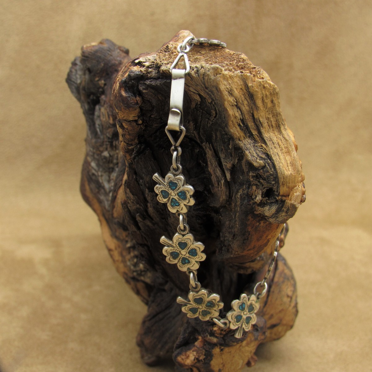 Mexican Sterling Silver 4 Leaf Clover Turquoise Chip Inlay Link