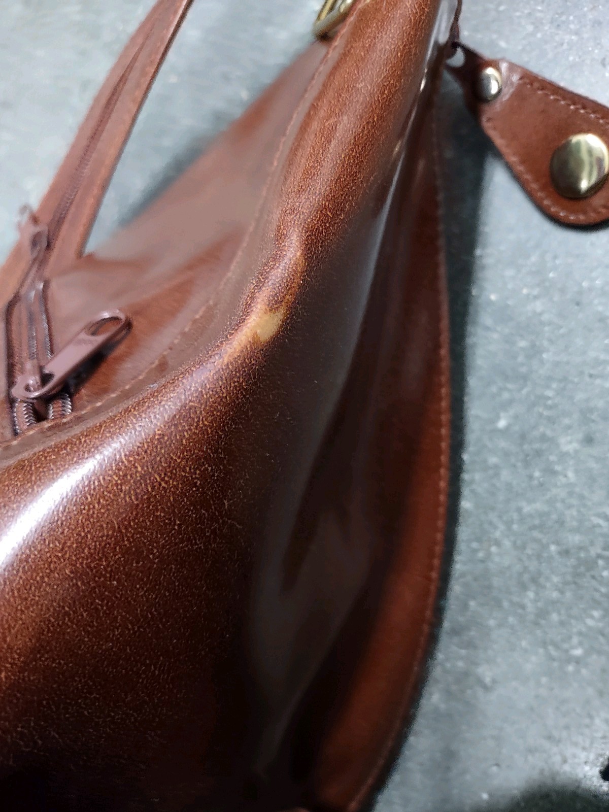 TA TONG Beautiful Brown Leather Backpack - image 5