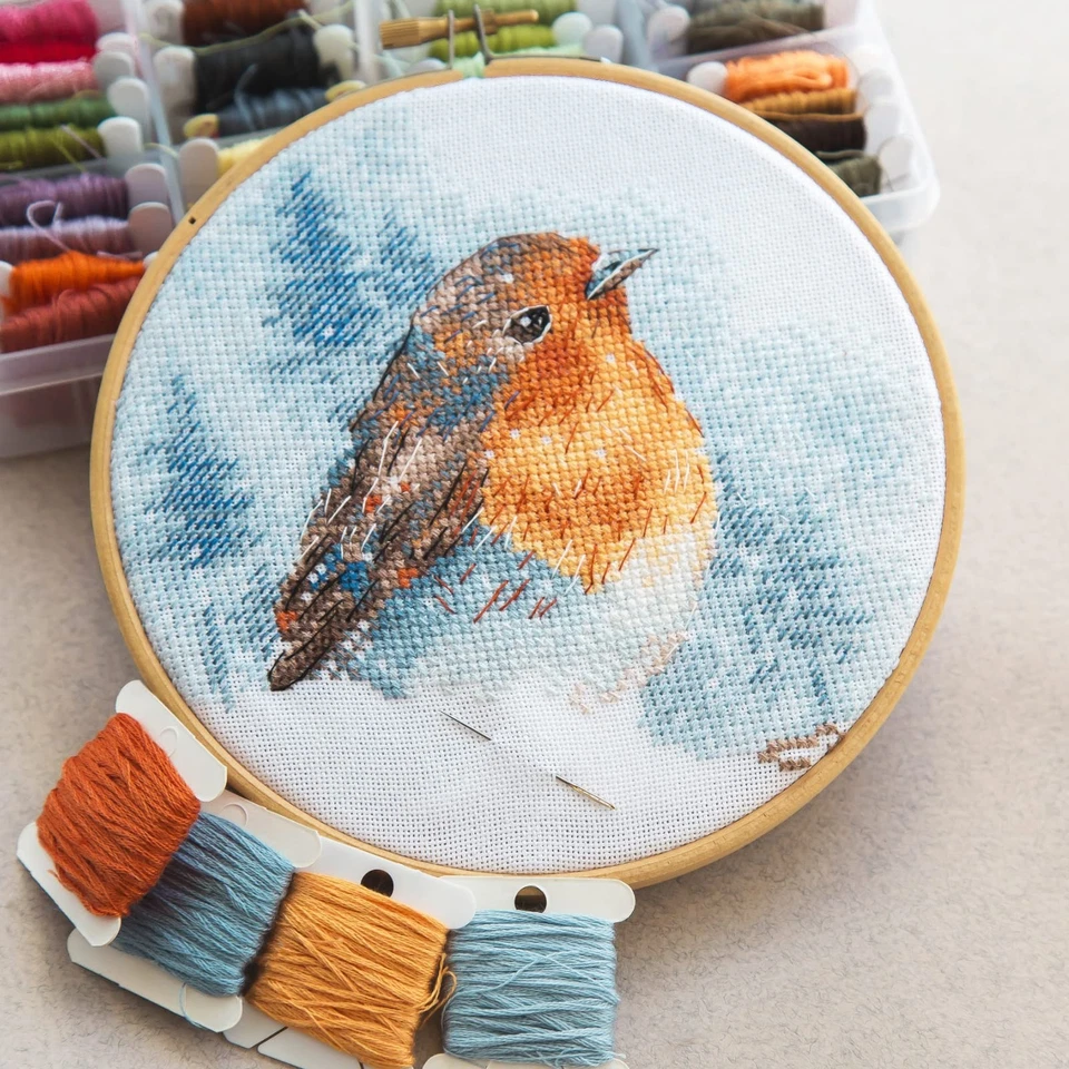 Pllieay 12 Pieces 8 Inch Round Embroidery Hoops Bamboo Circle Cross Stitch H... - Image 3 of 4