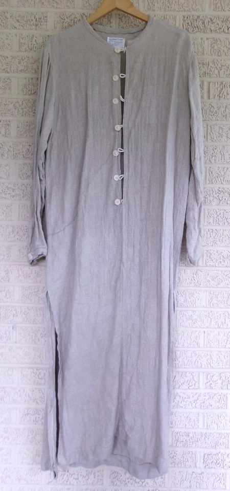 Camisa Larga Repro Colonial Hilo Botón Recreación Hilada en Casa Tweed Lino Medieval Foto 2 de 4