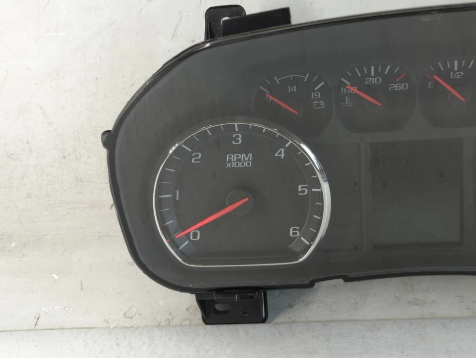 Cuadro de instrumentos velocímetro Gmc Sierra 1500 2018-2019 medidores 84390798 QGYZ9 Foto 3 de 4