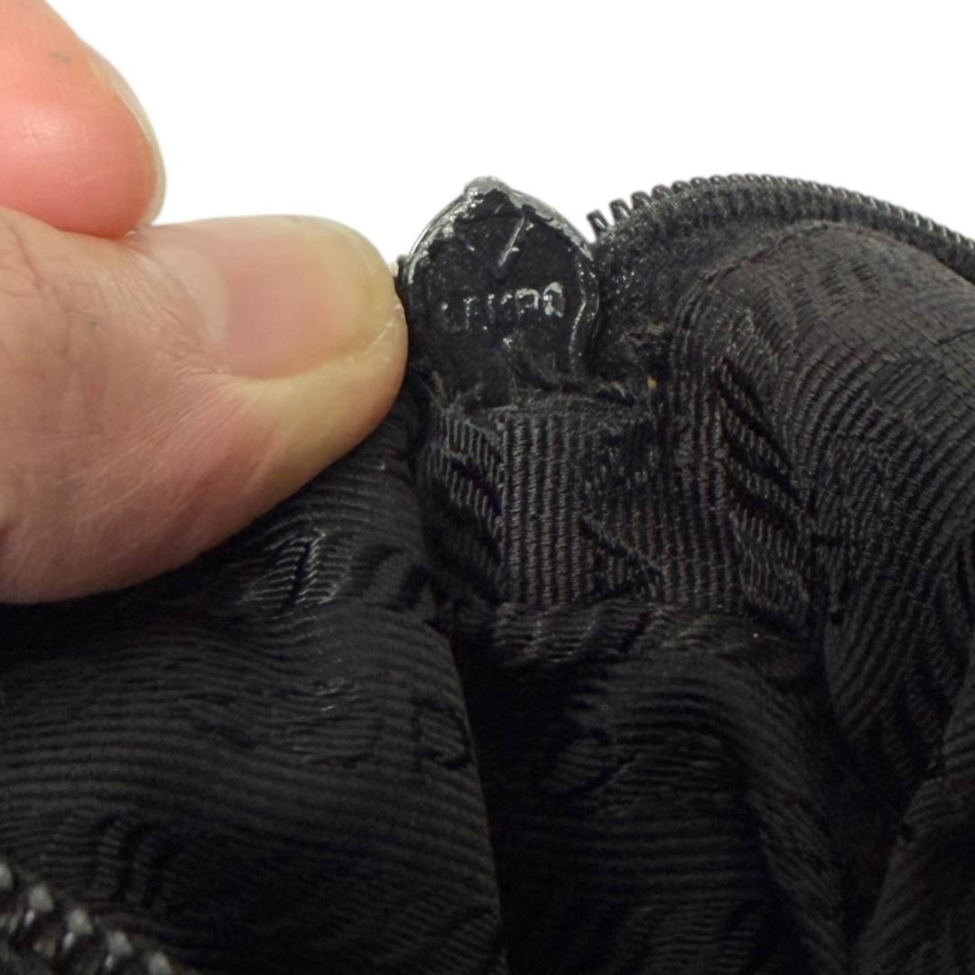 4075  PRADA Shoulder Bag Triangle Logo White Tag Black thumbnail 12