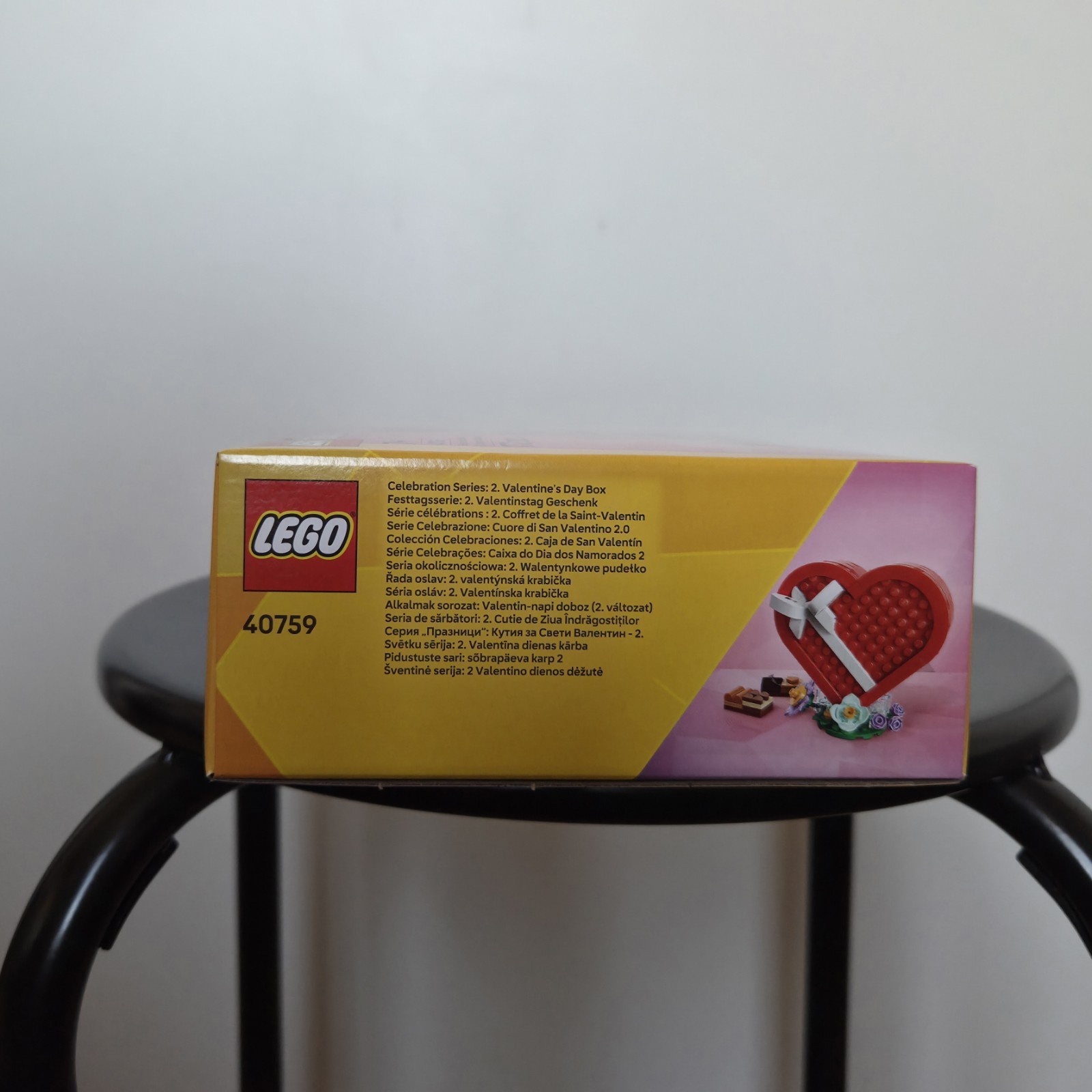 LEGO Creator 40759 Boîte Saint-Valentin Décoration Table Romantique - 4