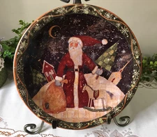 Susan Winget Folk Art Santa 8" Salad Plate Certified International Discontinued