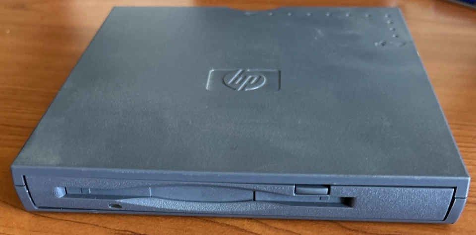 lettore floppy disk esterno Hp F3257-60009 Module Sleeve - Immagine 2 di 4