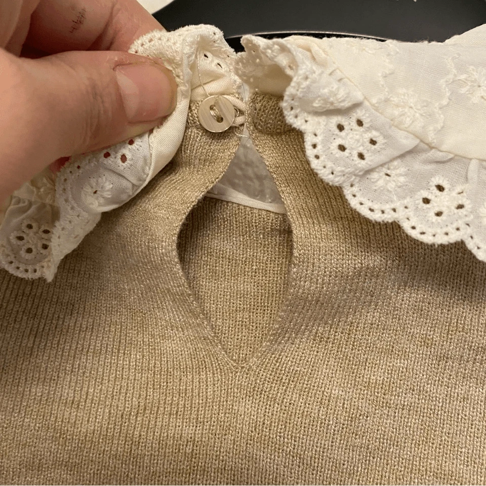 Suéter Zara cuello redondo bronceado bordado encaje cuello niño niña 4-5 NUEVO Foto 3 de 4