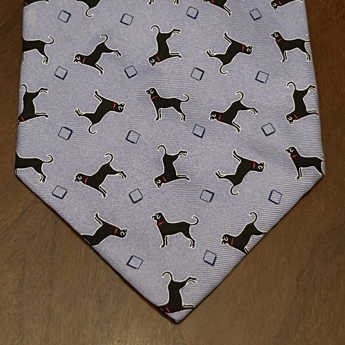 The Black Dog Hand Made 100% Silk Men's Neck Made In China - Main Image