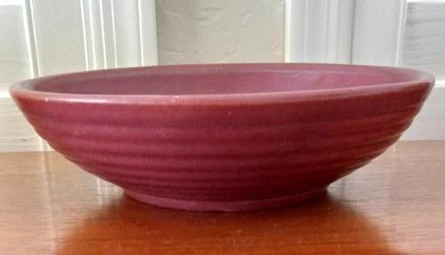Vintage Bauer Pottery Ring Ware 9” Salad Serving Bowl Los Angeles Burgundy