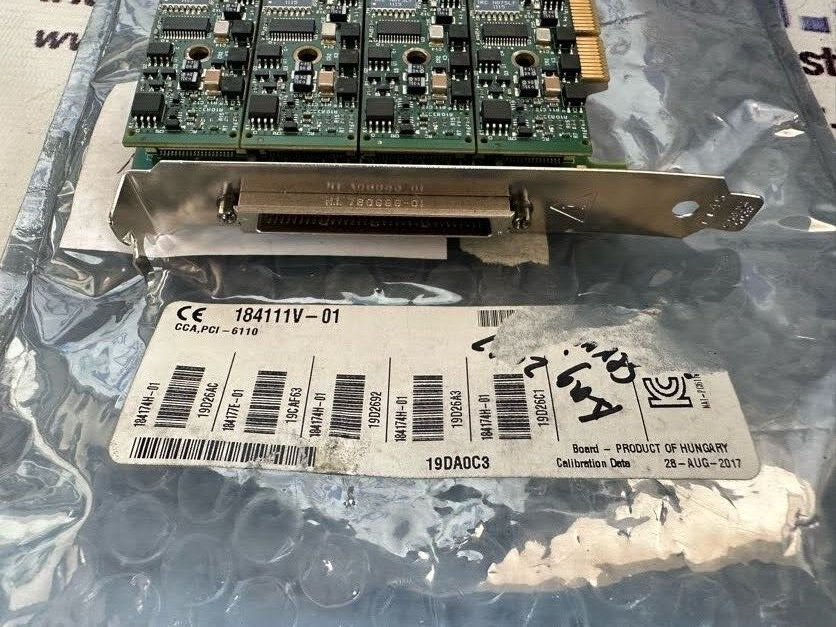 その他 National Instruments PCI-6110 National Instruments PCI-6110