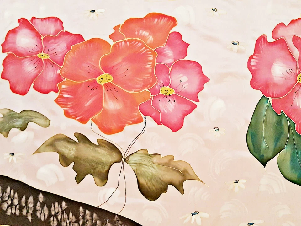 LENÇO VINTAGE PINTADO À MÃO ASSINADO ARTE FLORAL PAPOULAS SEDA BRANCA 35" QUADRADO - Imagem 2 de 4