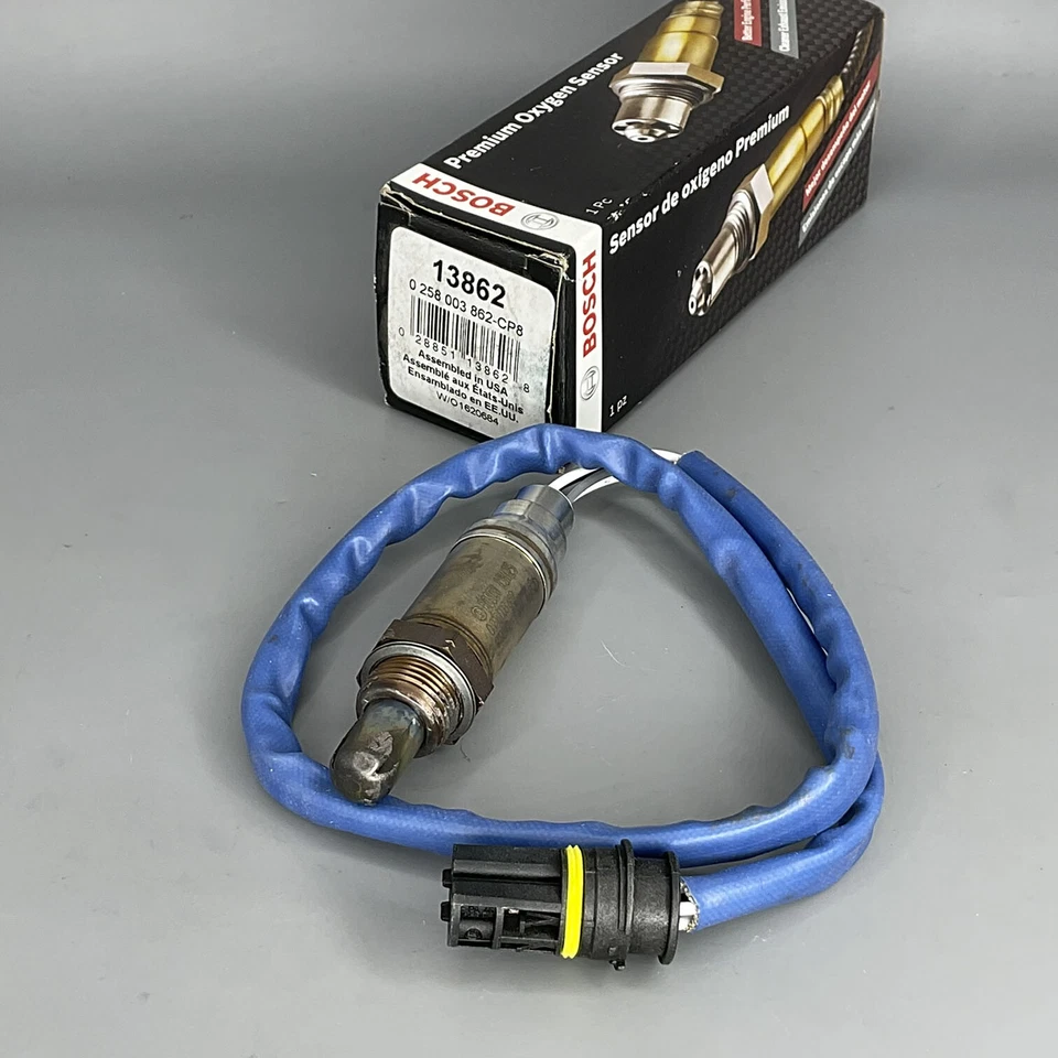 SENSOR DE OXÍGENO GENUINO BOSCH para Mercedes-Benz E320 E420 E430 E55 AMG SL500 13862 Foto 4 de 4