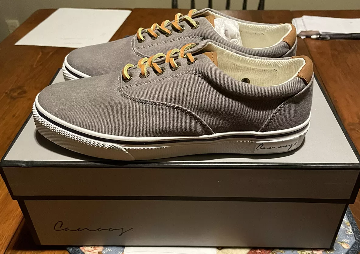 Canoos shoes shop
