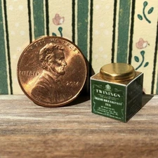 Dollhouse miniatures Beverage 1:12 Irish Breakfast Tea Tin