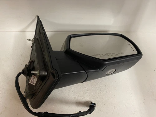 2014-2018 Chevy Silverado GMC Sierra Right Passenger Side Signal Door Mirror OEM