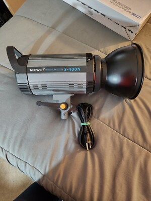 Neewer S-400N Studio Strobe Flash and Softbox Lighting Kit 400 W Black  Softboxes Flash Head Flash Light