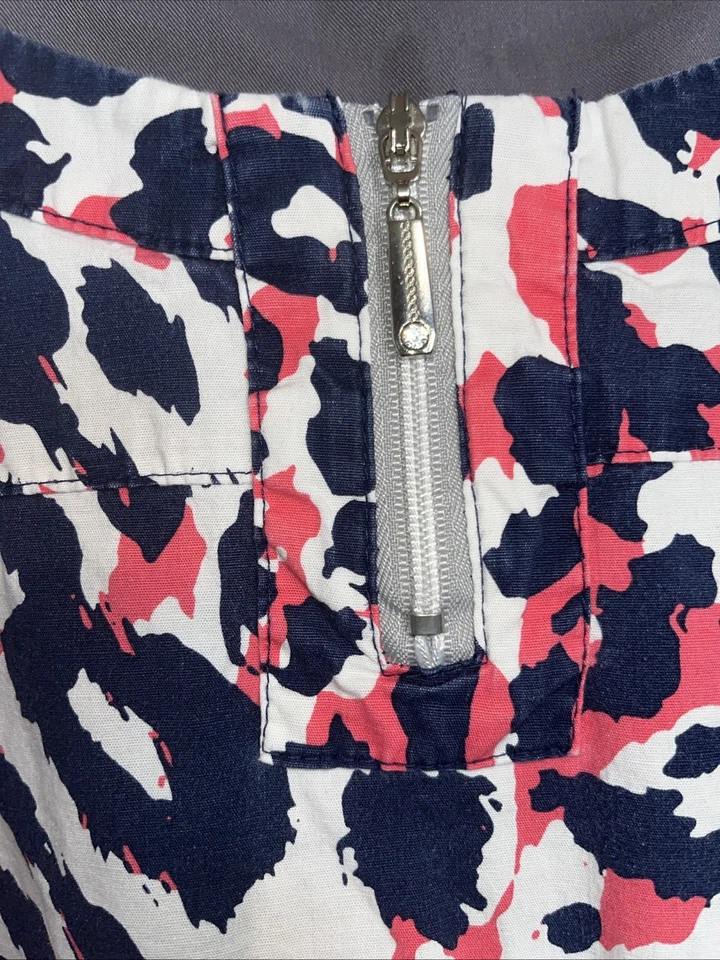 NRG Scrub Top Leopard Cheetah Pink & Blue Shirt 3 Pockets Womens Scrubs Size 2XL - Image 3 of 4