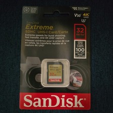 SanDisk Extreme 32GB Class 10 - SDHC Memory Card - SDSDXVT032GGNCIN