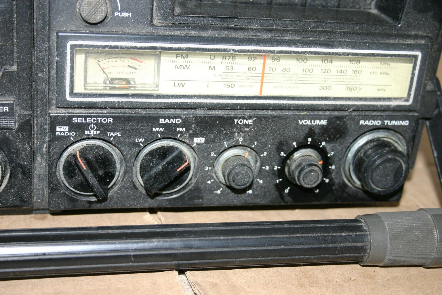 Picture 2 of 13