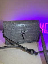 Simply Vera By Vera Wang Grey  Crossbody Bag Purse Handbag