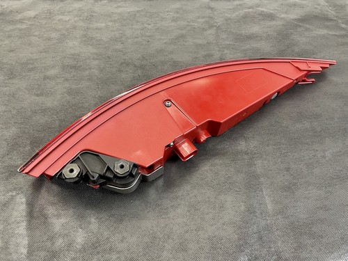USED ORIGINAL 2011-2016 PORSCHE 911 Model 991 REAR LED LIGHT SET USA-Version - Picture 10 of 15