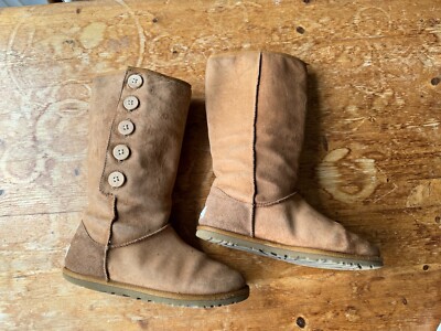 UGGS AUSTRALIA TAN BROWN SUEDE BOOTS UK SHIN