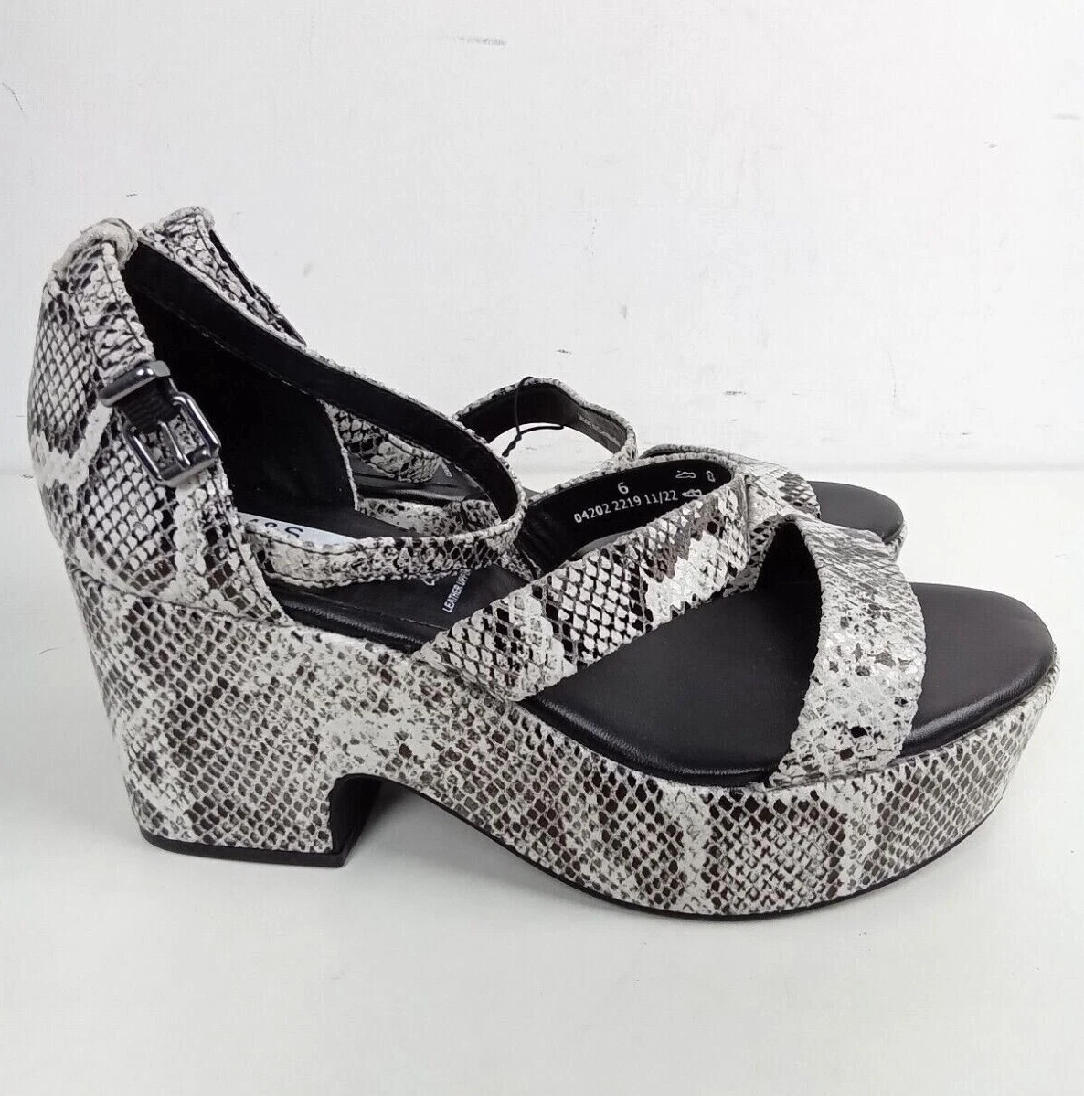 Women s M S Shoes Black White Faux Snake Skin Platform Heeled