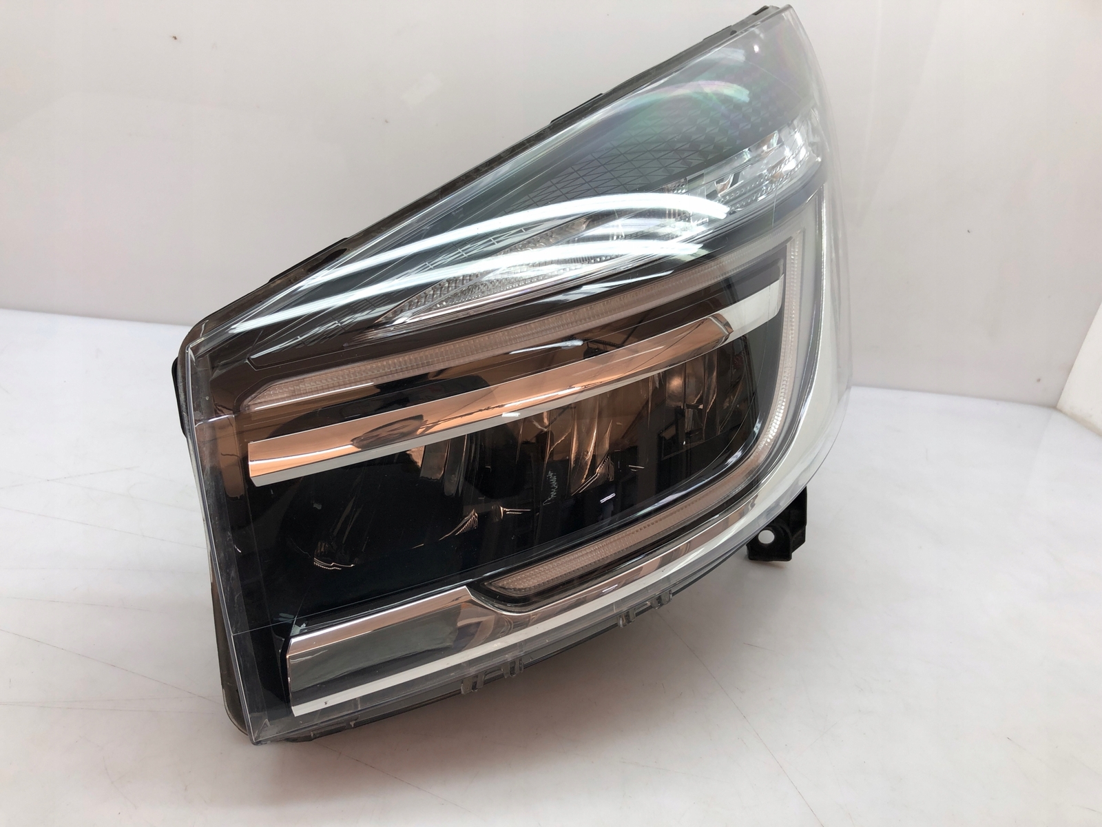 Frontscheinwerfer Renault Trafic IV 260608582R Facelift Led Links 