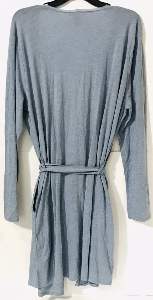 Bata envolvente Victoria’s Secret talla XL lazo cintura azul gris pijamada ligera Foto 3 de 4
