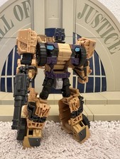 Transformers combiner wars SWINDLE loose