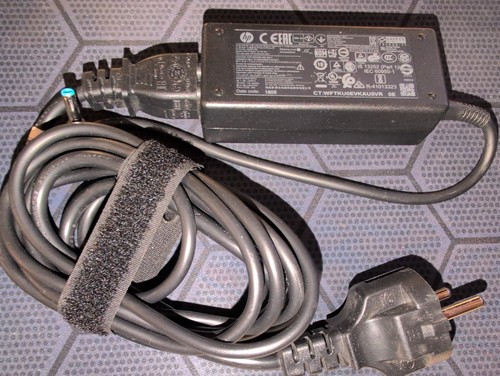 Original HP Laptop Netzteil 741727-001 854054-002 HSTNN-CA40 19,5V - 2,31A - 45W