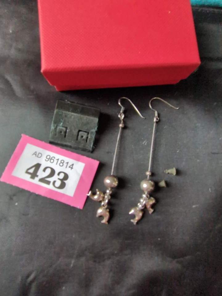 Pretty Costume Earrings 925 StampedSterling Silver Hoops Douphins Free Gift Box - Image 2 of 4