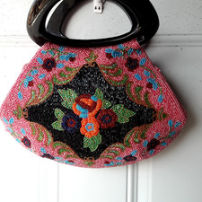 FABULOUS VINTAGE ALL BEADED FLORAL CLUCH/PURSE/BAG with HANDLES   DAY or NIGHT