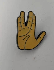 Star Trek Spock Vulcan Hand Salute Lapel Pin 1 inch tall