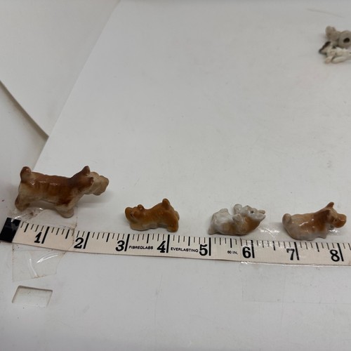 Vintage Japan Miniatur Keramik Hund Figuren Set 6 braun & weiß 1"-2" - Bild 7 von 9