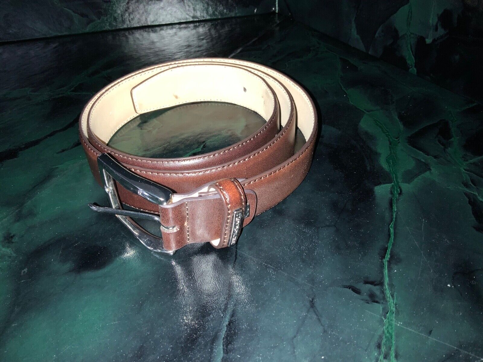 Picture 3 of 8