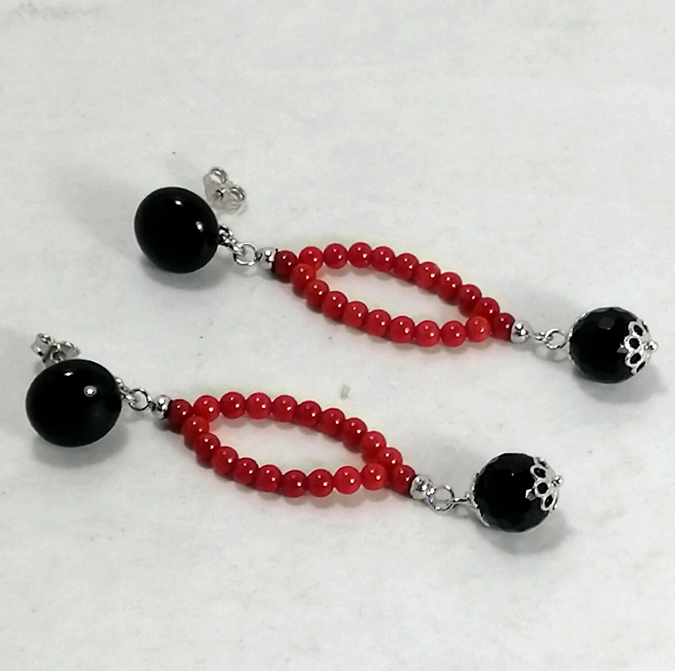 ORECCHINI ARGENTO 925 RODIATO  ONICE FACCETTATO E CORALLO ROSSO        AGHT 0923 - Immagine 2 di 3