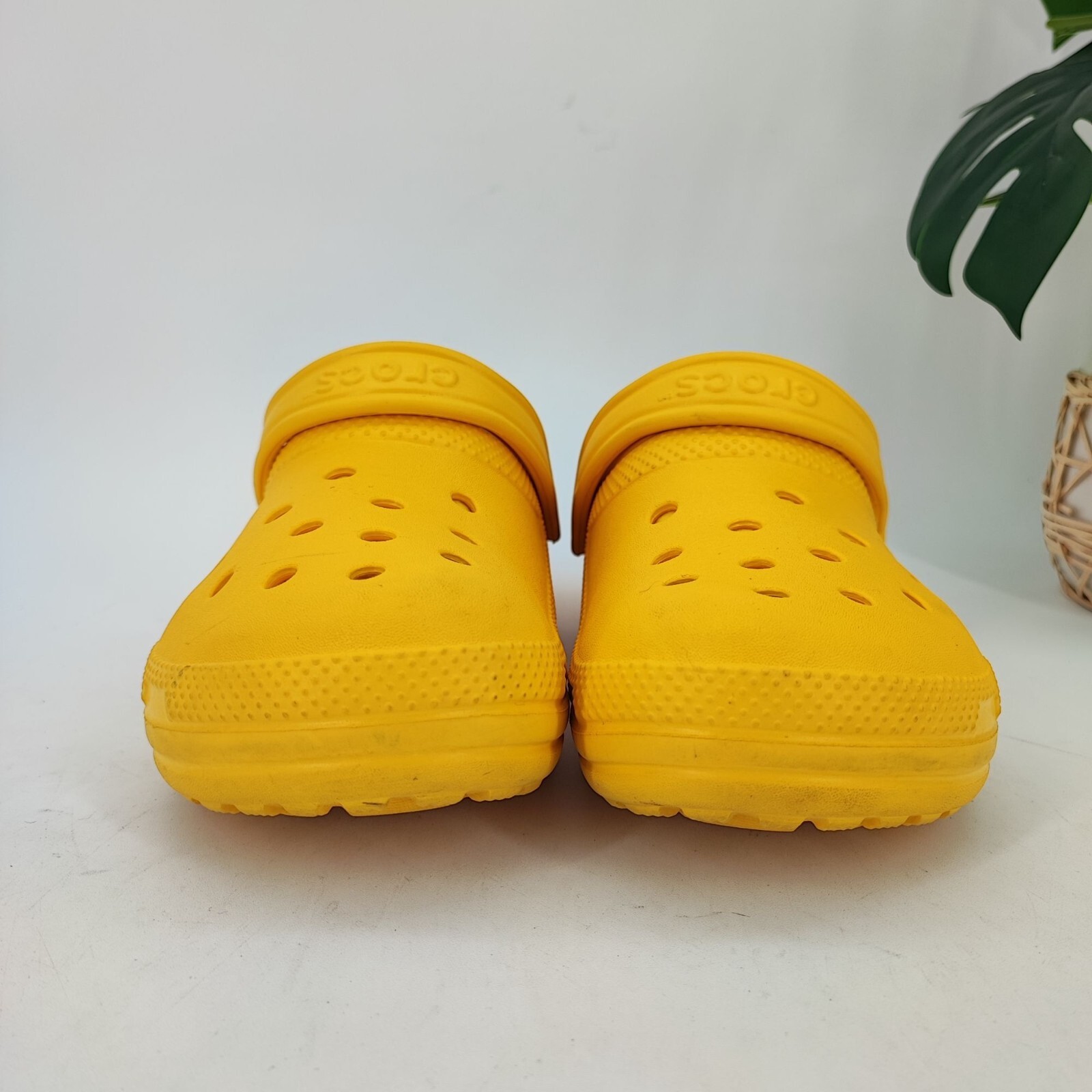 PANTOFOLA D’ORO Pantofole Crocs Classiche Donna Zoccoli Gomma Gialla Sfocata Taglia 8