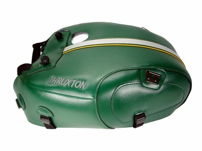 triumph thruxton tank bag