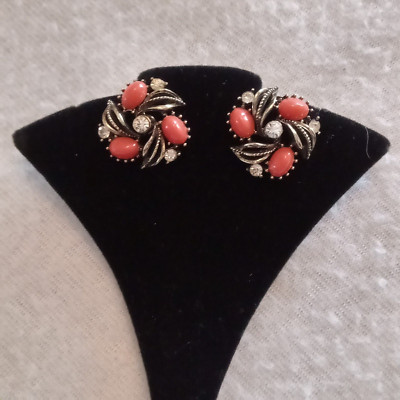 Vintage Lisner Coral Color And Rhinestone Earrings Clips