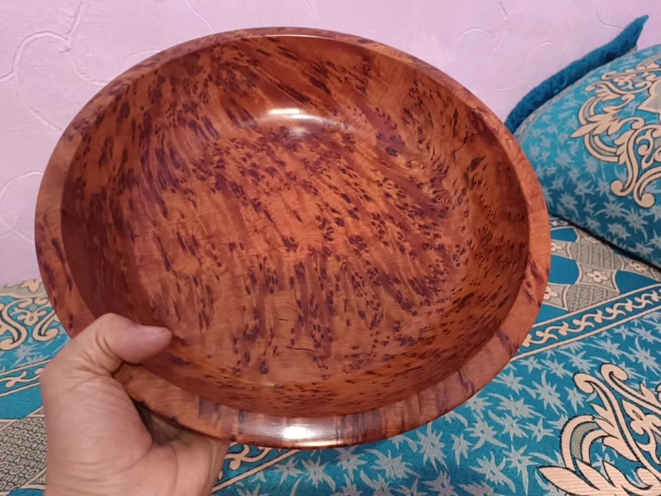 TIGELA DE MADEIRA THUYA BURL TAMANHO GRANDE 14,5" DIÂMETRO 3" Profundidade, Madeira thuya marroquino - Imagem 3 de 4