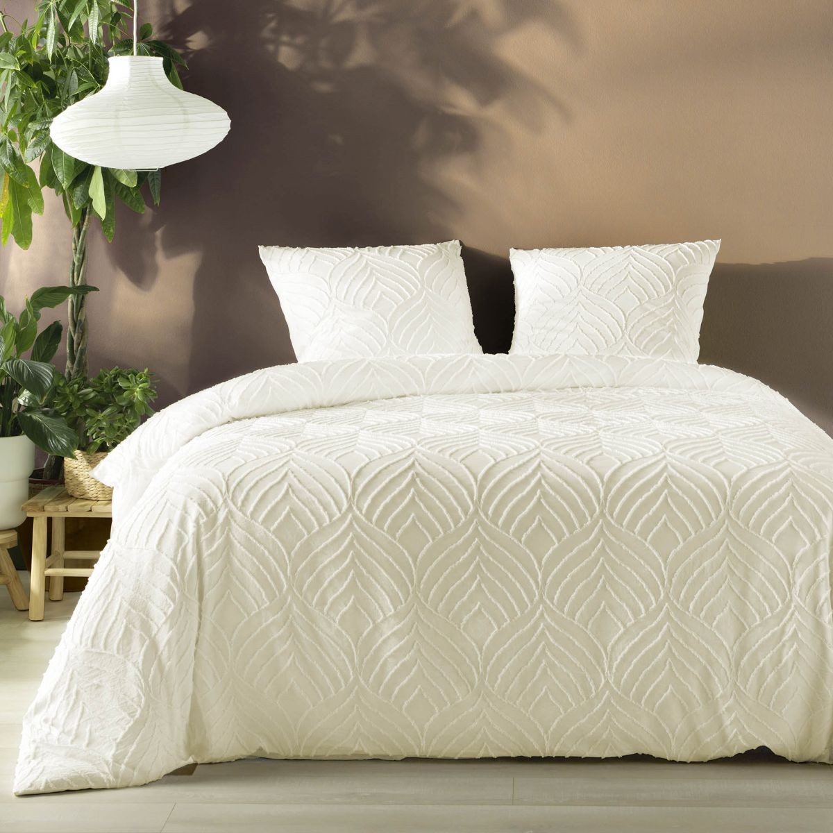 Parure de lit beige 240x220cm Heltie en tissage serré haut de gamme